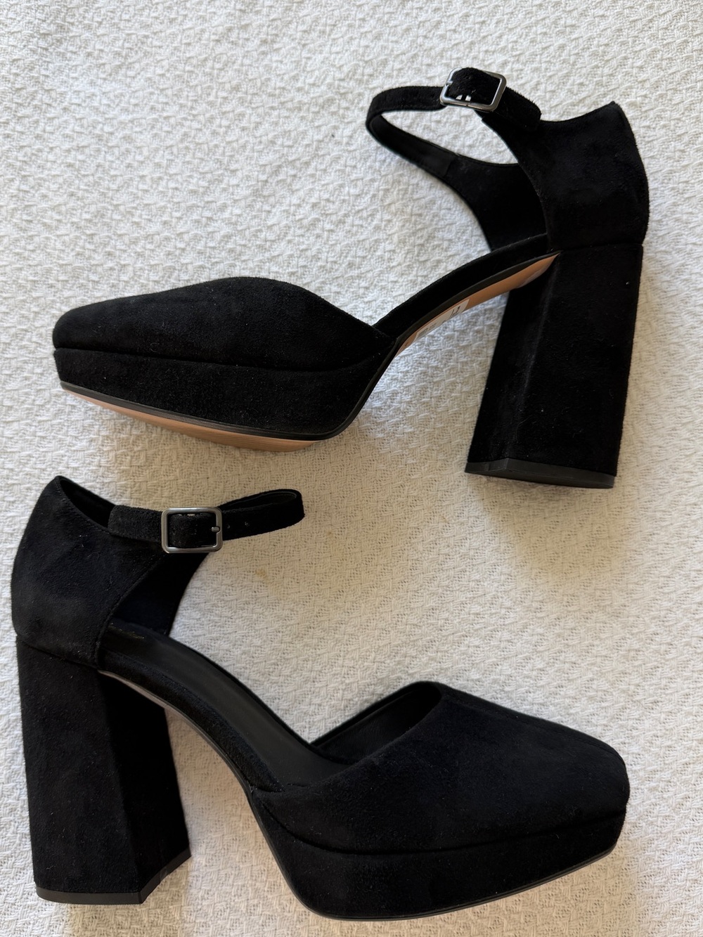 Clarks Sheer 100 Strap Pump Mary Jane  Platform Shoes 10 Black Suede NEW
